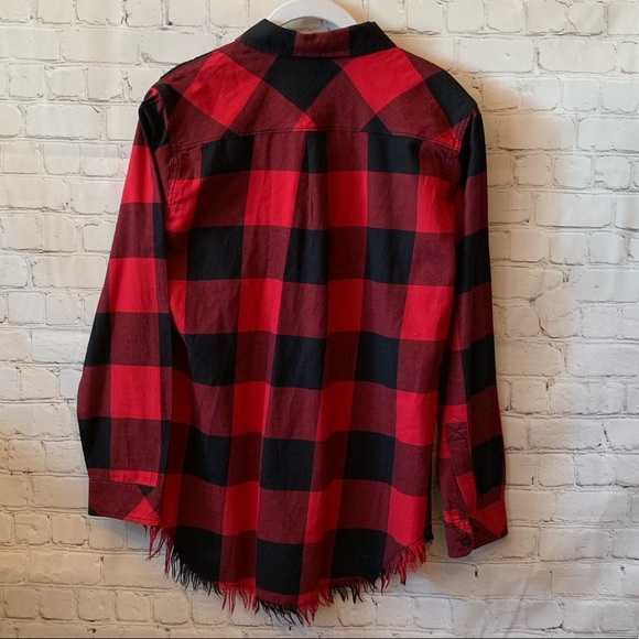 Beach lunch lounge Plaid Fringe Shirt - Picture 2 of 5